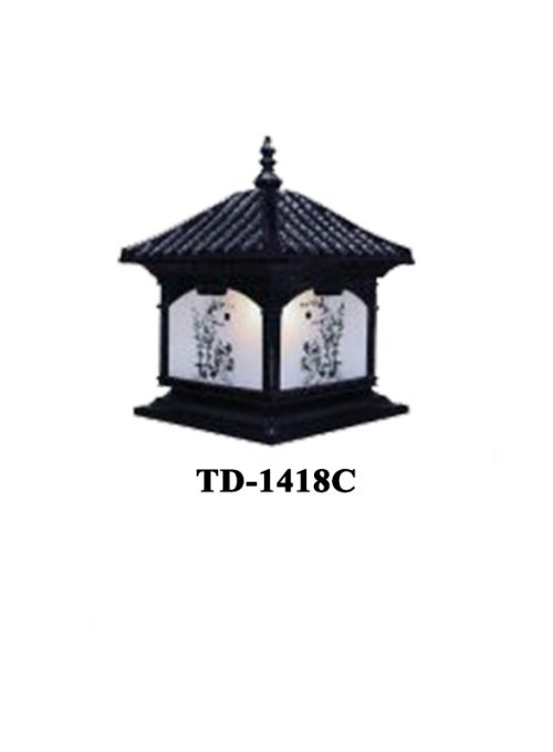 Đèn Gắn Cổng Họa Tiết Cây Trúc Đen 1418C
