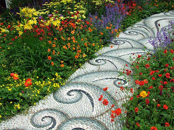 Lối đi sân vườn phong cách Mosaic sáng tạo